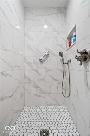 6214 Behner Crossing Indianapolis IN 46250