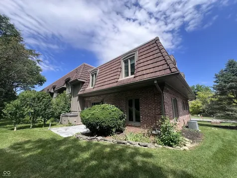 5533 Roxbury Terrace Indianapolis IN 46226