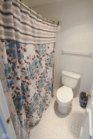 5533 Roxbury Terrace Indianapolis IN 46226