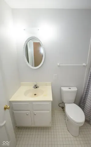 5533 Roxbury Terrace Indianapolis IN 46226