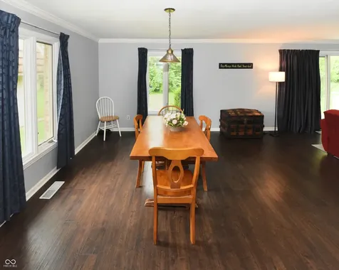 5533 Roxbury Terrace Indianapolis IN 46226