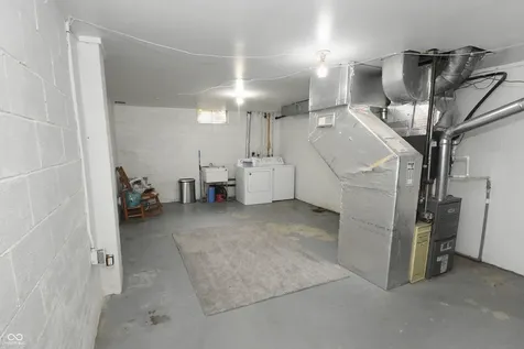 5533 Roxbury Terrace Indianapolis IN 46226