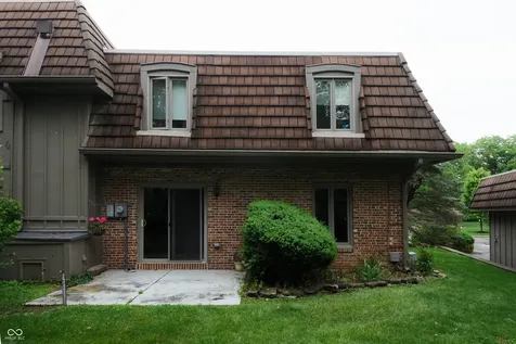 5533 Roxbury Terrace Indianapolis IN 46226