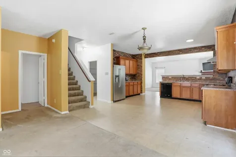 368 Legacy Boulevard Greenwood IN 46143