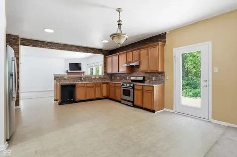 368 Legacy Boulevard Greenwood IN 46143