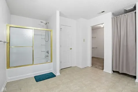 368 Legacy Boulevard Greenwood IN 46143