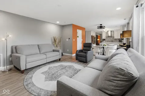 6400 Avalon Boulevard Avon IN 46123