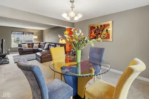 6400 Avalon Boulevard Avon IN 46123
