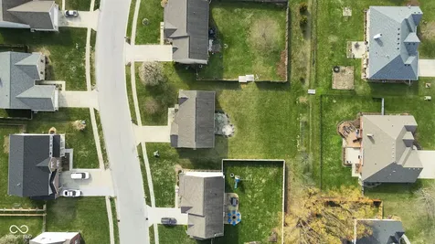 6400 Avalon Boulevard Avon IN 46123