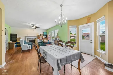 511 Georgetown Road Greenwood IN 46142