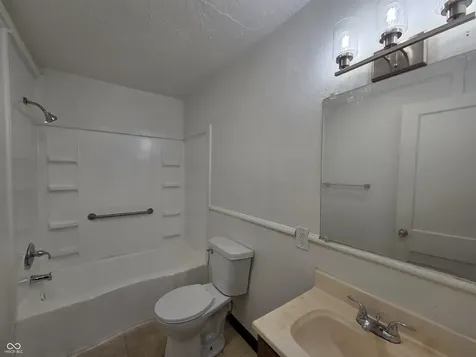 702 W 23rd Street Anderson IN 46016