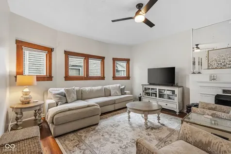 690 E Jefferson Street Franklin IN 46131