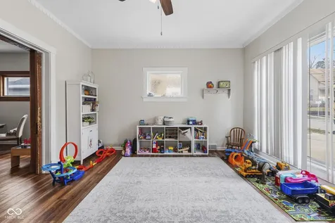 690 E Jefferson Street Franklin IN 46131