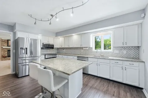 11611 Capistrano Drive Indianapolis IN 46236