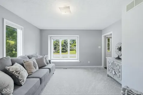 11611 Capistrano Drive Indianapolis IN 46236