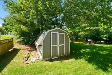 11611 Capistrano Drive Indianapolis IN 46236