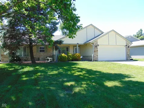 8218 Ehlerbrook Road Indianapolis IN 46237