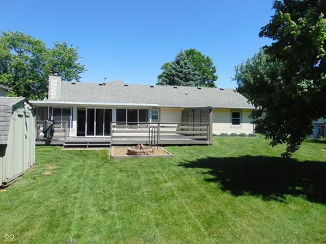 8218 Ehlerbrook Road Indianapolis IN 46237