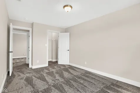 219 Commodore Drive Pittsboro IN 46167