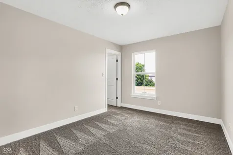 219 Commodore Drive Pittsboro IN 46167