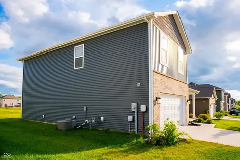 2235 Gambel Lane Danville IN 46122