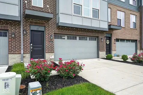 8232 Bostic Drive Fishers IN 46038