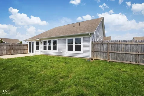 5541 Woods Pointe Drive Mccordsville IN 46055