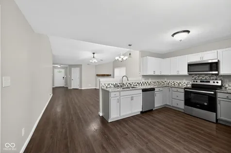 6420 Glory Maple Lane Indianapolis IN 46221