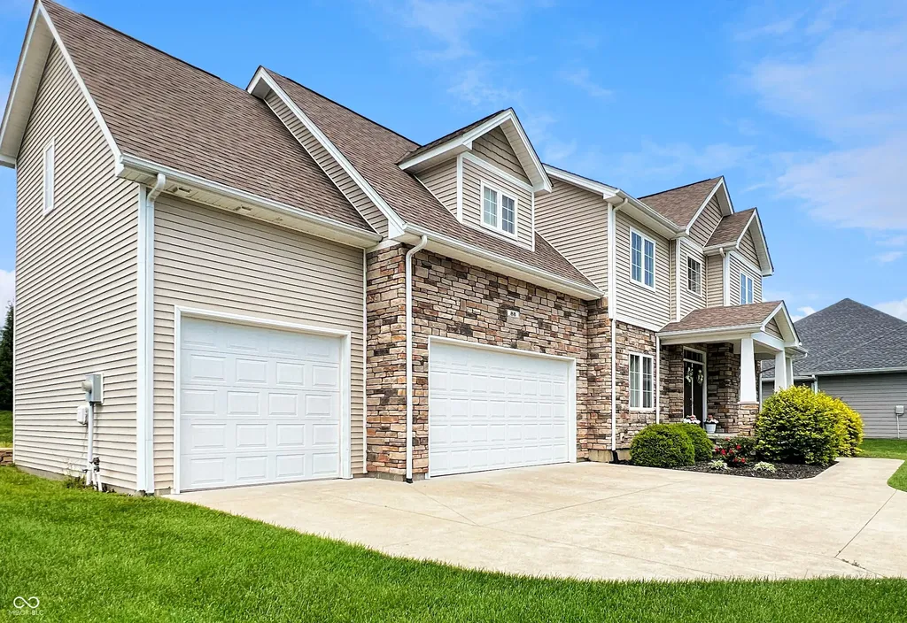 88 Westbrook Court Columbus IN 47201