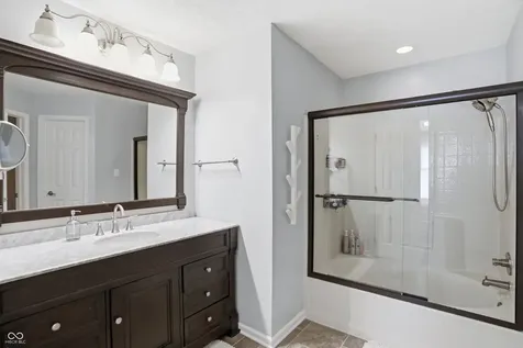 8206 Meadow Bend Drive Indianapolis IN 46259