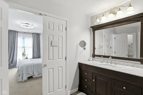 8206 Meadow Bend Drive Indianapolis IN 46259
