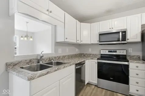 13192 Ashview Drive Fishers IN 46038