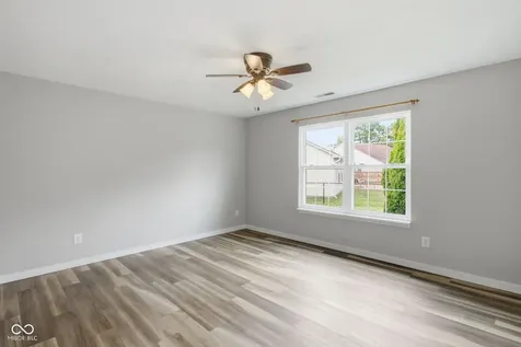 13192 Ashview Drive Fishers IN 46038
