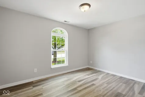 13192 Ashview Drive Fishers IN 46038