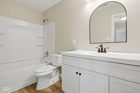 13192 Ashview Drive Fishers IN 46038