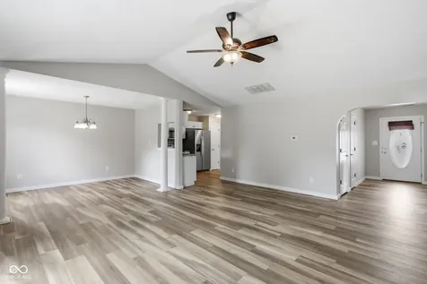 13192 Ashview Drive Fishers IN 46038