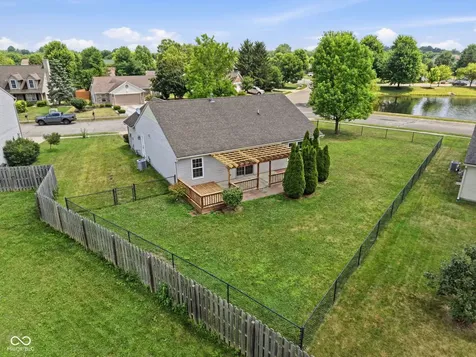 13192 Ashview Drive Fishers IN 46038