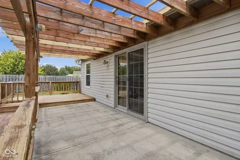 13192 Ashview Drive Fishers IN 46038