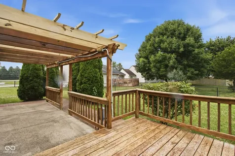 13192 Ashview Drive Fishers IN 46038