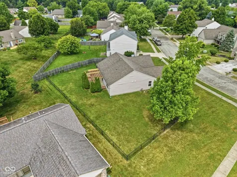 13192 Ashview Drive Fishers IN 46038