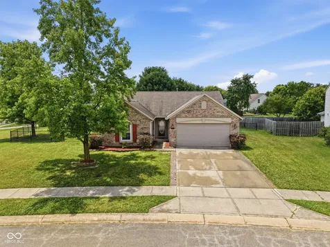 13192 Ashview Drive Fishers IN 46038