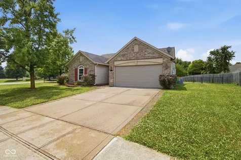13192 Ashview Drive Fishers IN 46038