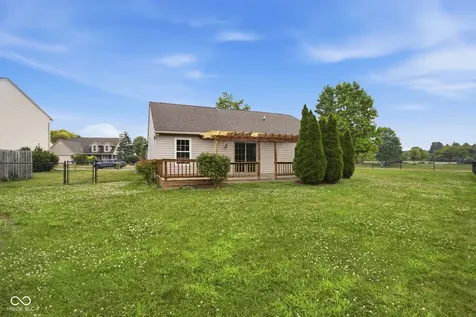 13192 Ashview Drive Fishers IN 46038