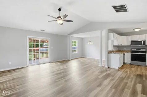 13192 Ashview Drive Fishers IN 46038
