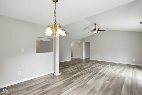 13192 Ashview Drive Fishers IN 46038