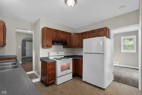 933 N Routiers Avenue Indianapolis IN 46219