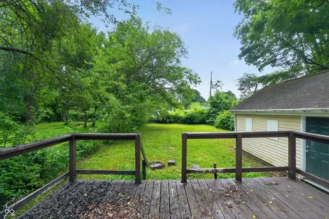 933 N Routiers Avenue Indianapolis IN 46219