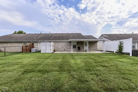 7915 Park Ward Place Indianapolis IN 46259