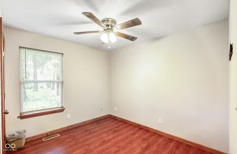 300 E Washington Street Mooresville IN 46158