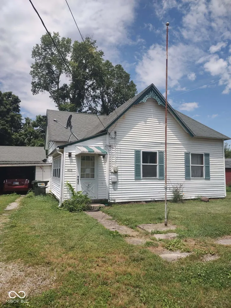 406 N Walnut Street Carthage IN 46115